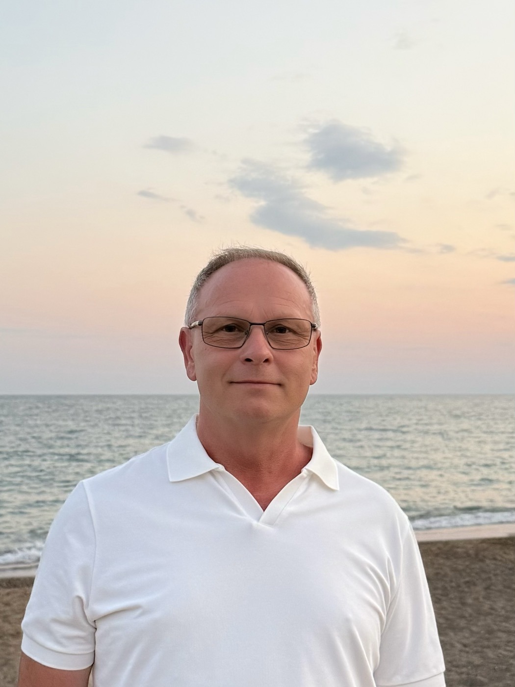 Kontakt 1 Stanislav Sokol, majiteľ firmy ALUSTAV